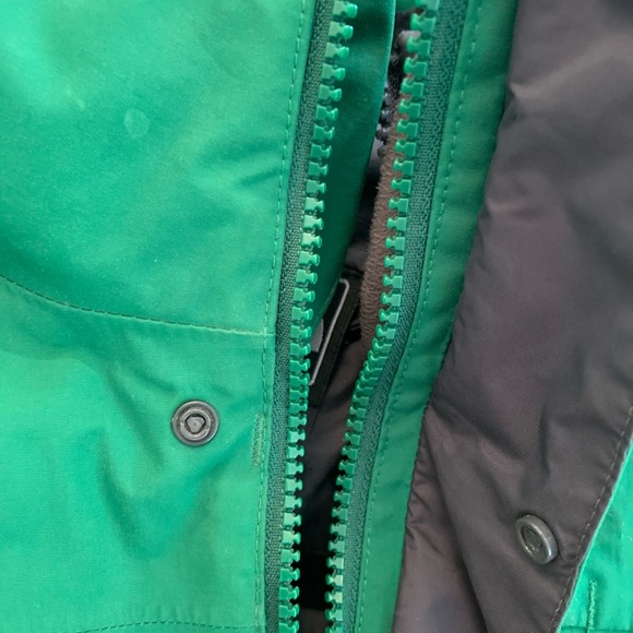 The North Face warmest coat with two layers - Picture 11 of 14